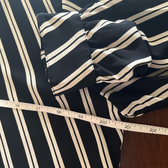 Anne Klein black white stripes blouse - Picture 7 of 8